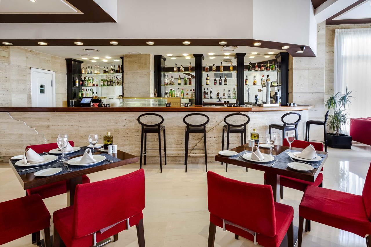 Exe Adelfas Hotel Cordova